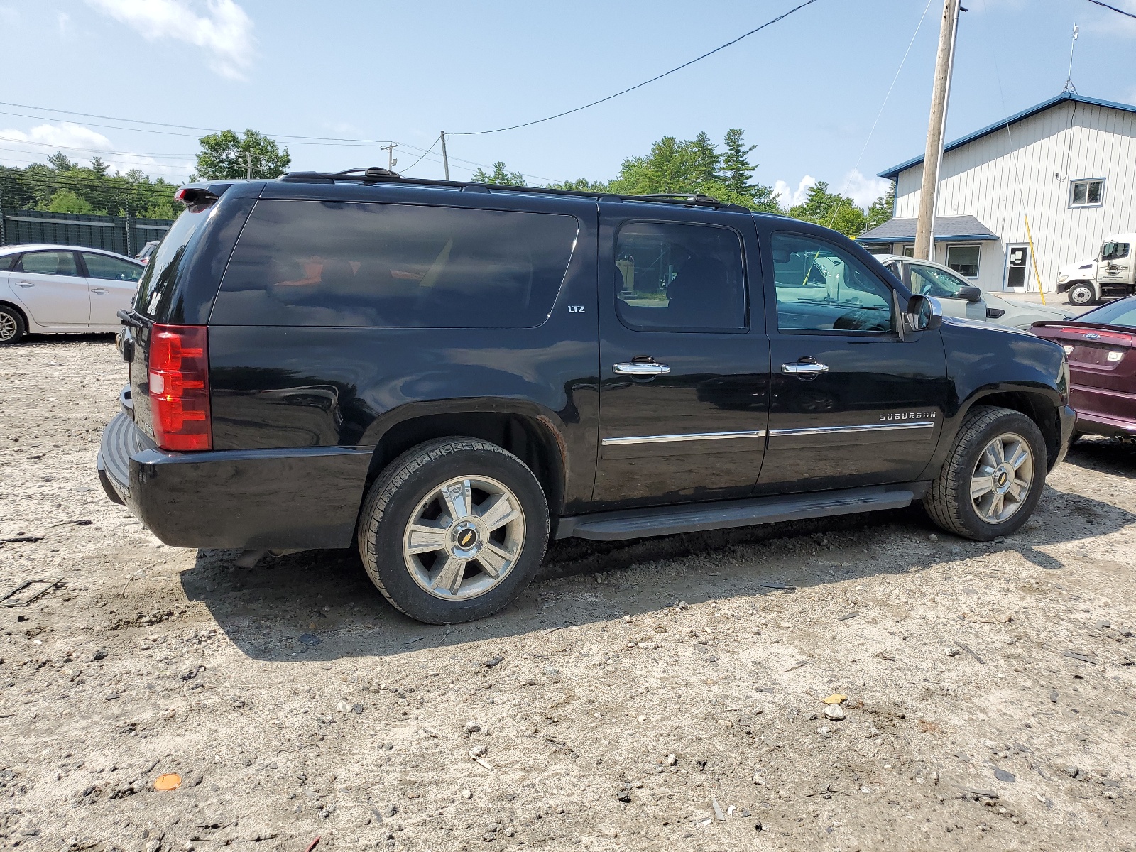 1GNUKKE34AR178525 2010 Chevrolet Suburban K1500 Ltz