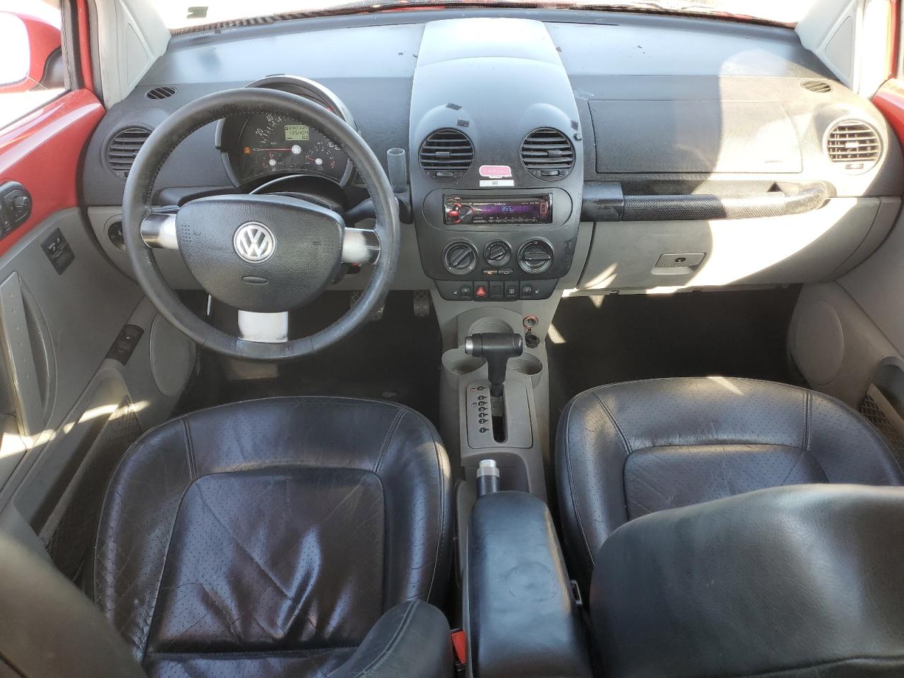 3VWCK21C61M432714 2001 Volkswagen New Beetle Gls