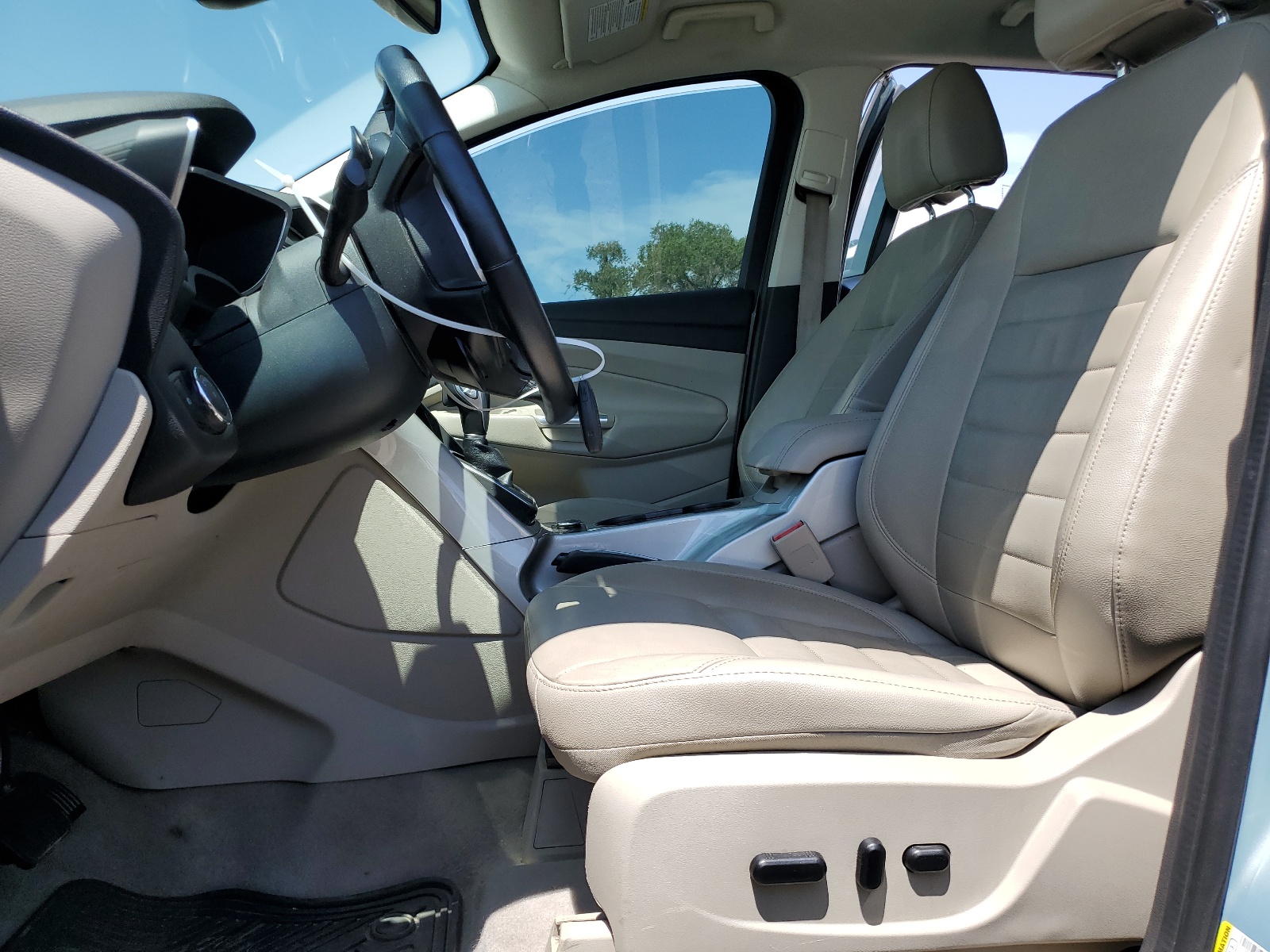 1FADP5BU4DL552993 2013 Ford C-Max Sel