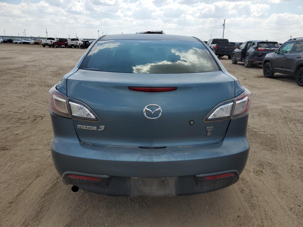 JM1BL1SF3A1262016 2010 Mazda 3 I