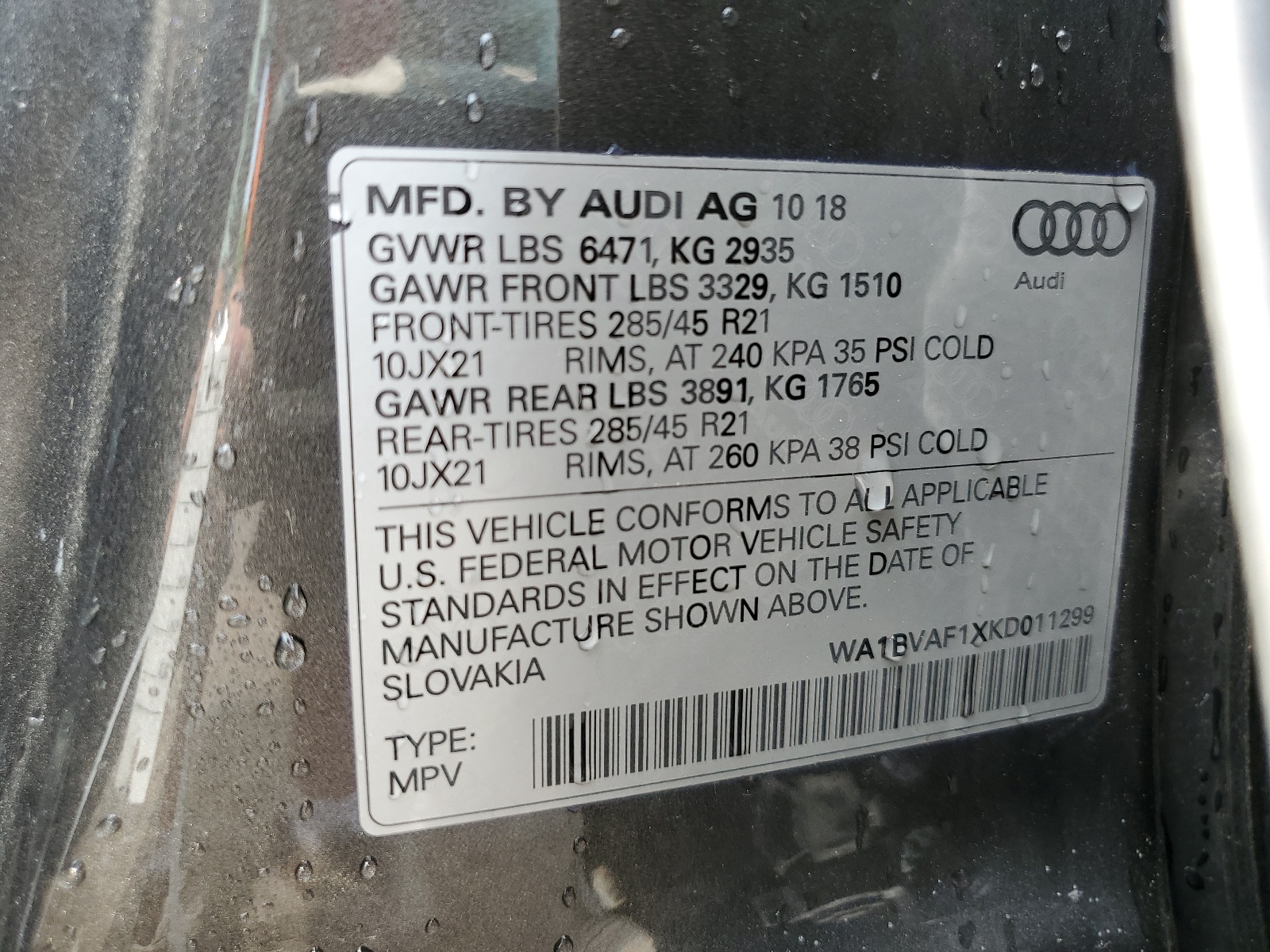 WA1BVAF1XKD011299 2019 Audi Q8 Premium Plus