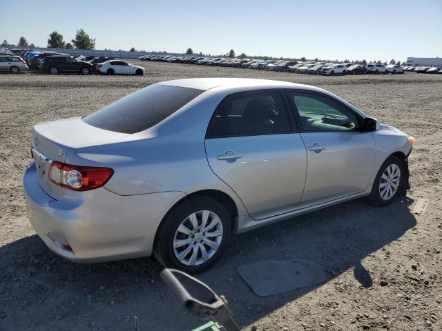  TOYOTA COROLLA 2012 Серебристый