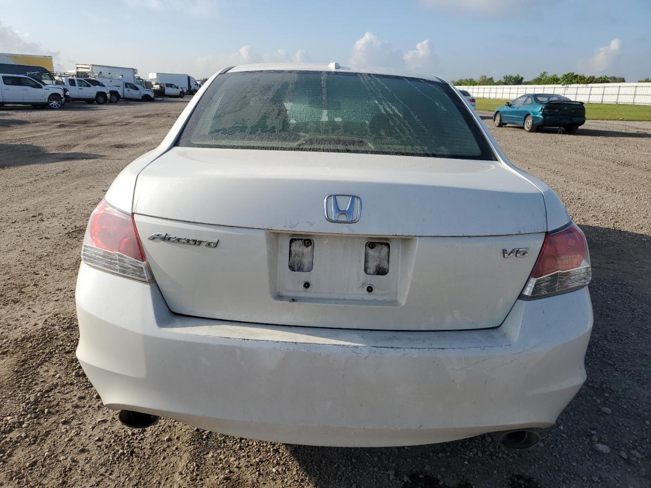 2010 Honda Accord Exl VIN: 5KBCP3F80AB016596 Lot: 65752334