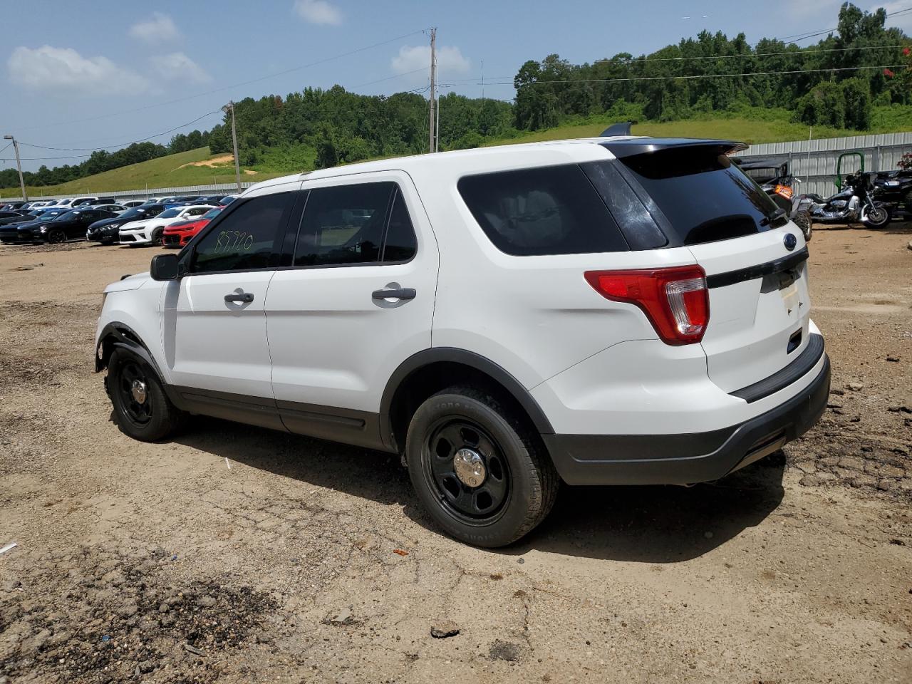 1FM5K8AR4JGA16038 2018 FORD EXPLORER - Image 2