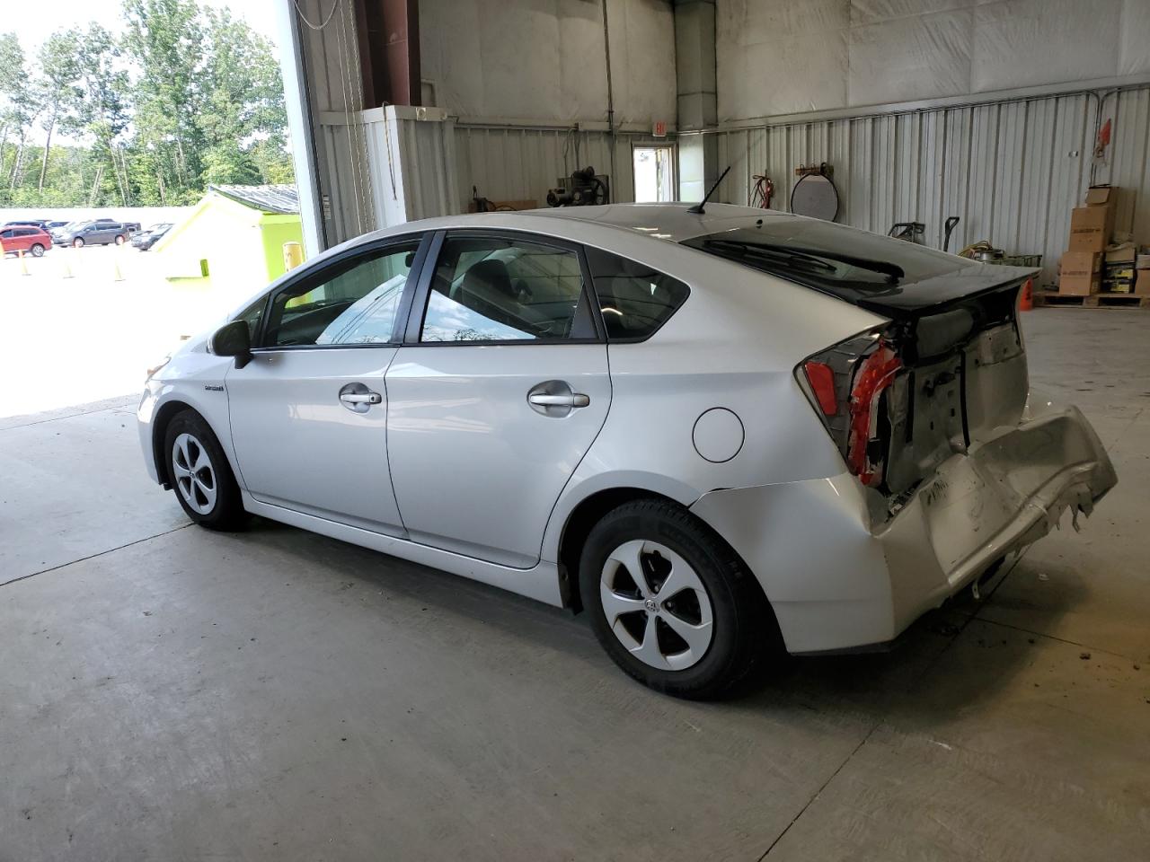 2014 Toyota Prius - Image 2