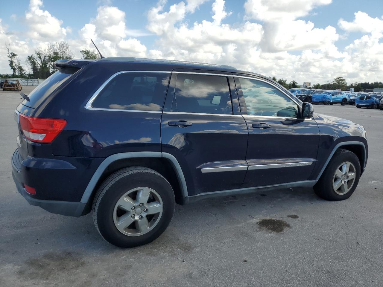 2012 Jeep Grand Cherokee - Image 3