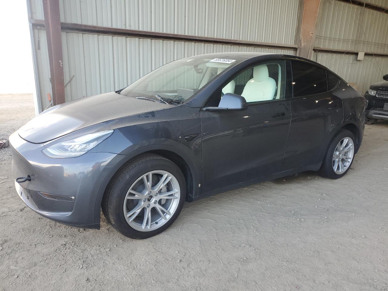 7SAYGDEE9PF605403 2023 TESLA MODEL Y - Image 1