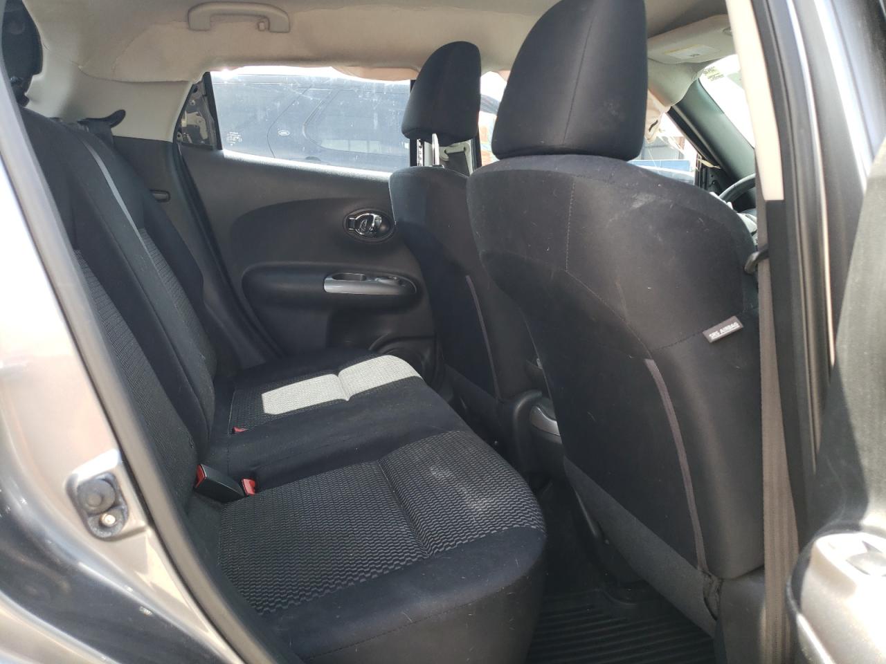 2015 Nissan Juke S VIN: JN8AF5MR8FT509919 Lot: 65068154