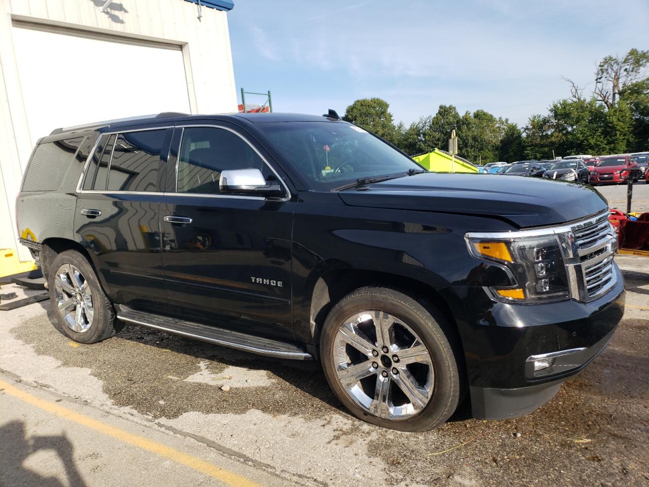 2017 Chevrolet Tahoe K1500 Premier VIN: 1GNSKCKC5HR155301 Lot: 68375494