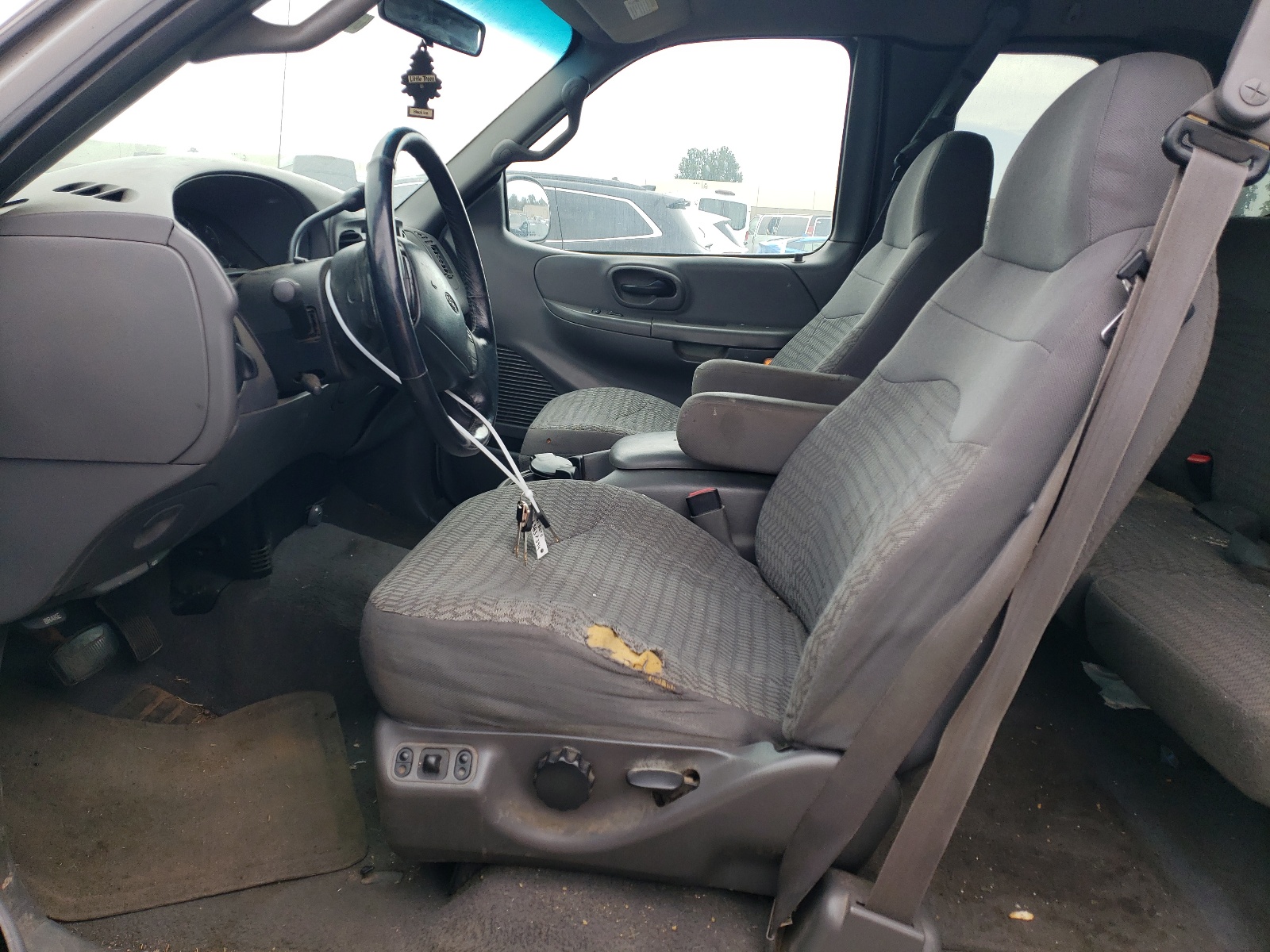 1FTRX18L61NA19566 2001 Ford F150