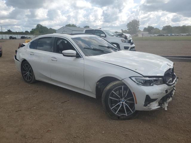 3MW5R7J08L8B22521 BMW 3 Series 330XI 4