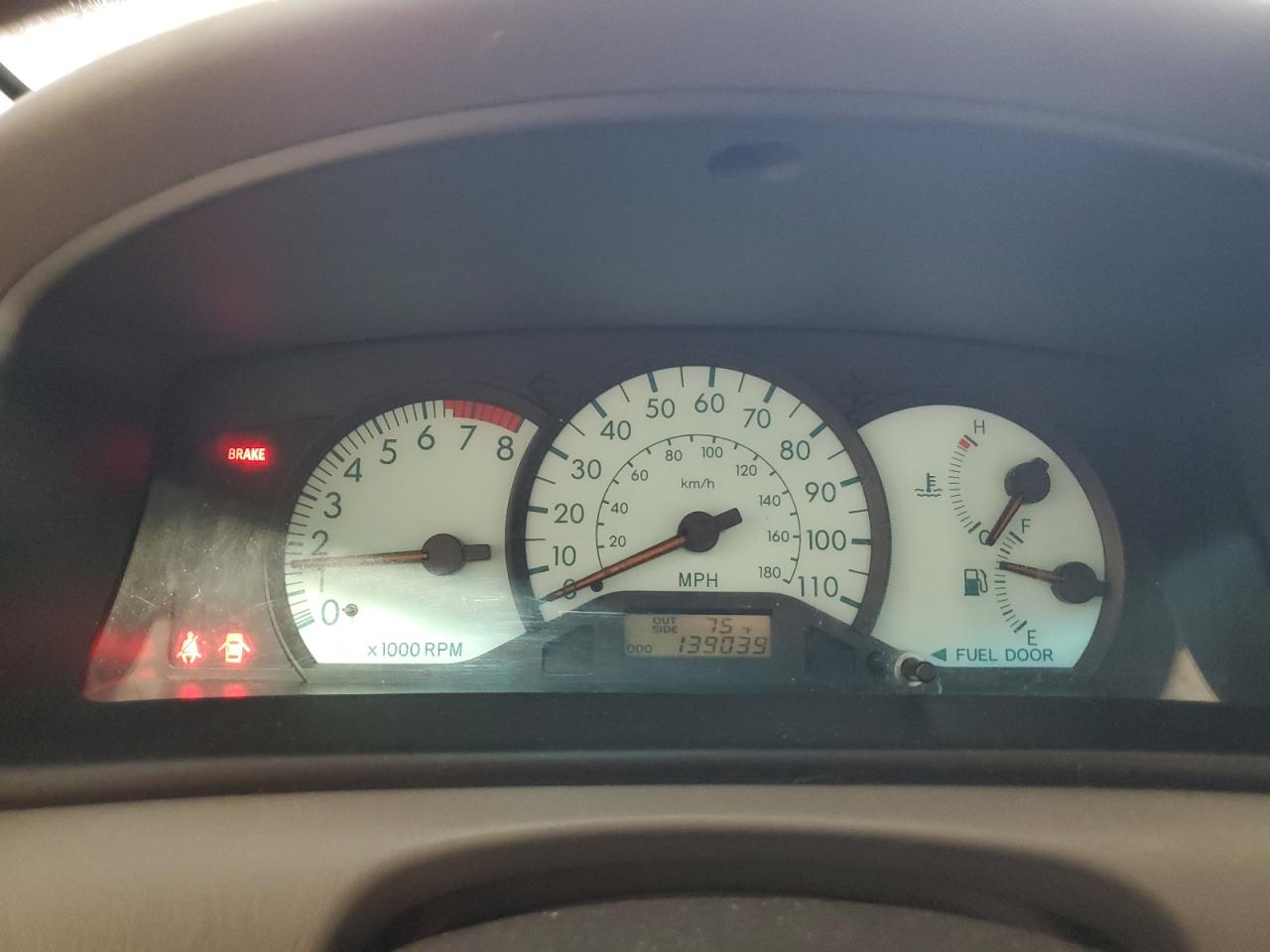 2004 Toyota Corolla Ce VIN: 2T1BR32E54C263332 Lot: 66793704