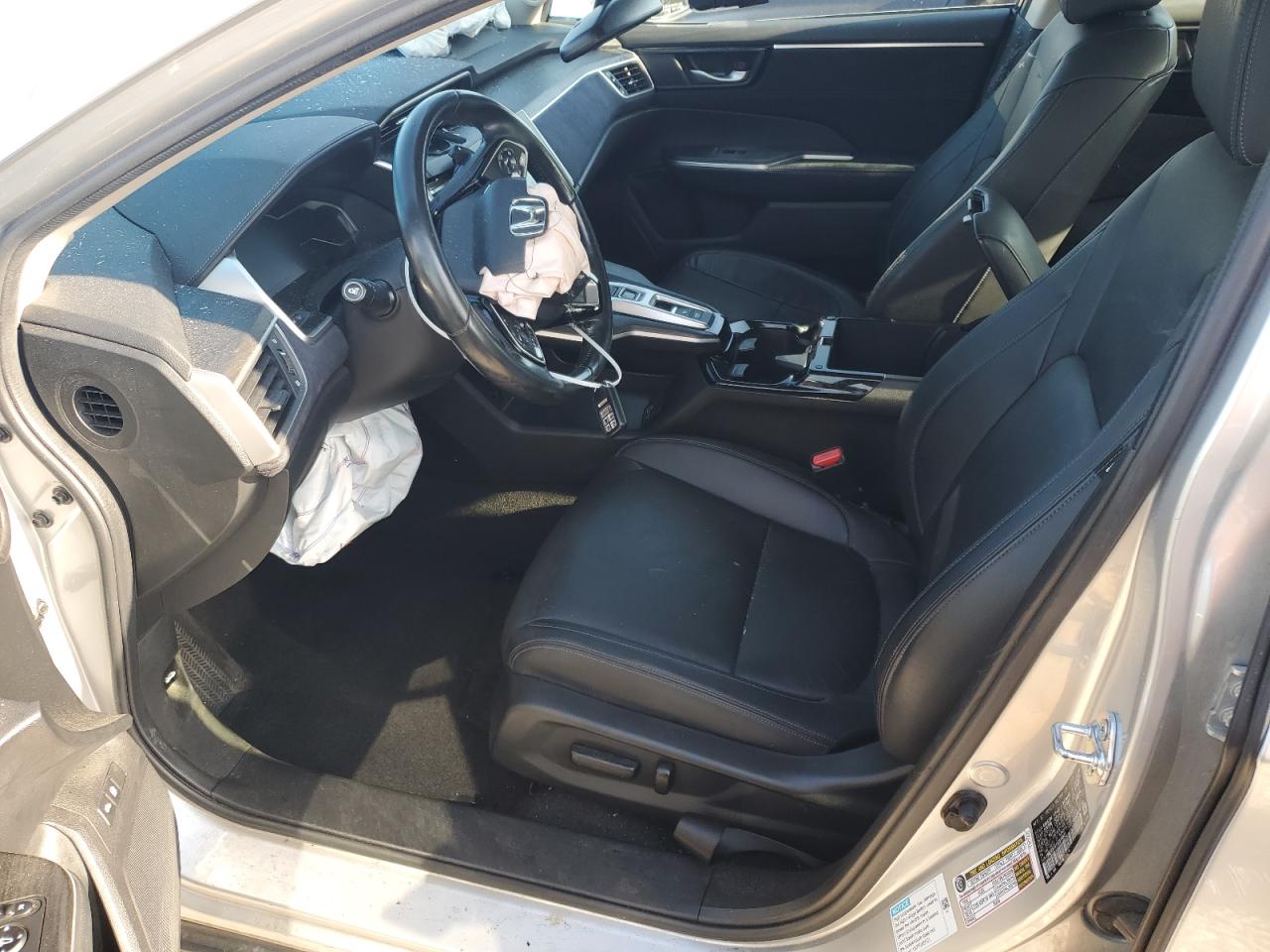 2018 Honda Clarity Touring VIN: JHMZC5F37JC016921 Lot: 65533144