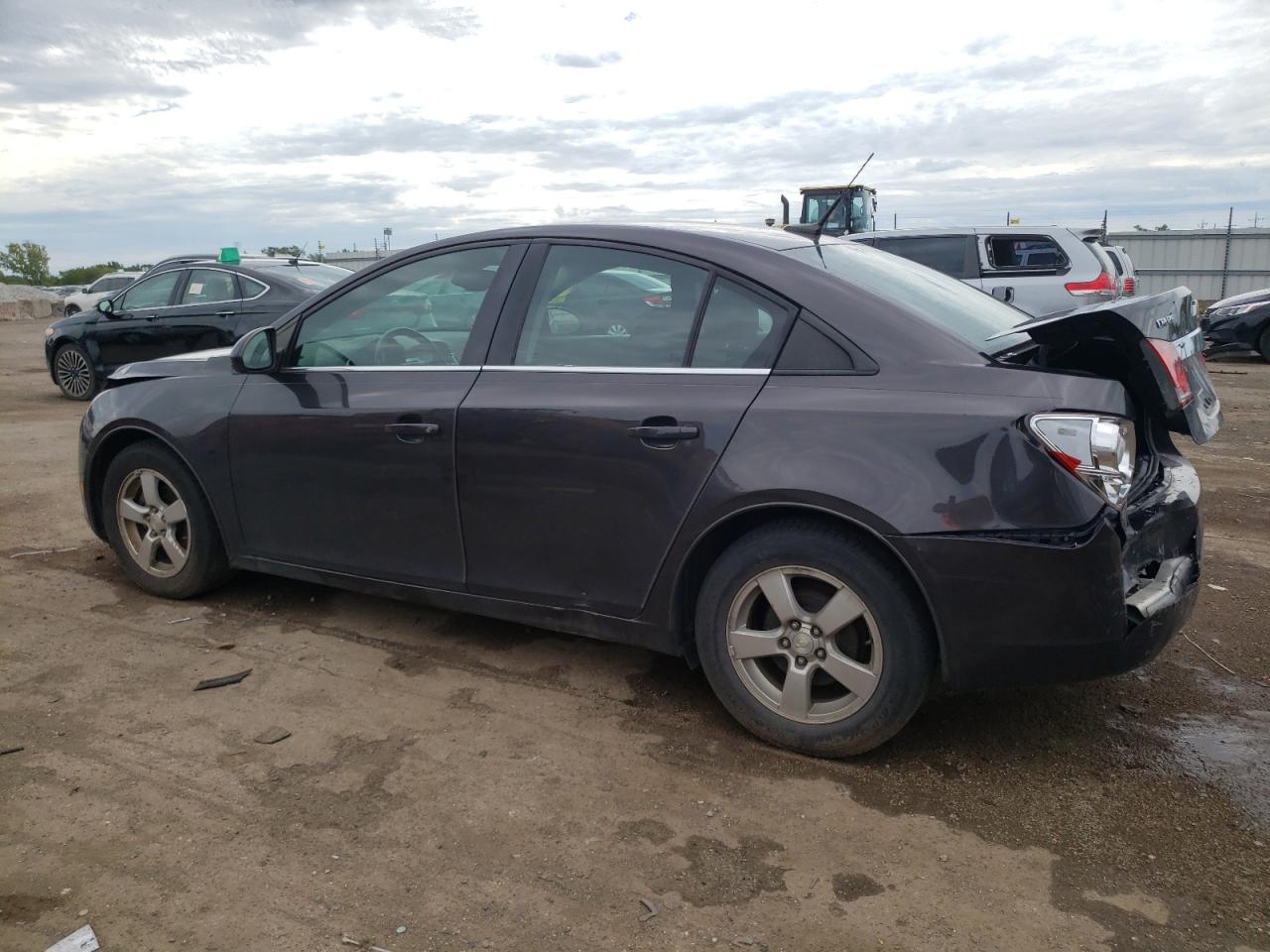 2014 Chevrolet Cruze - Image 2