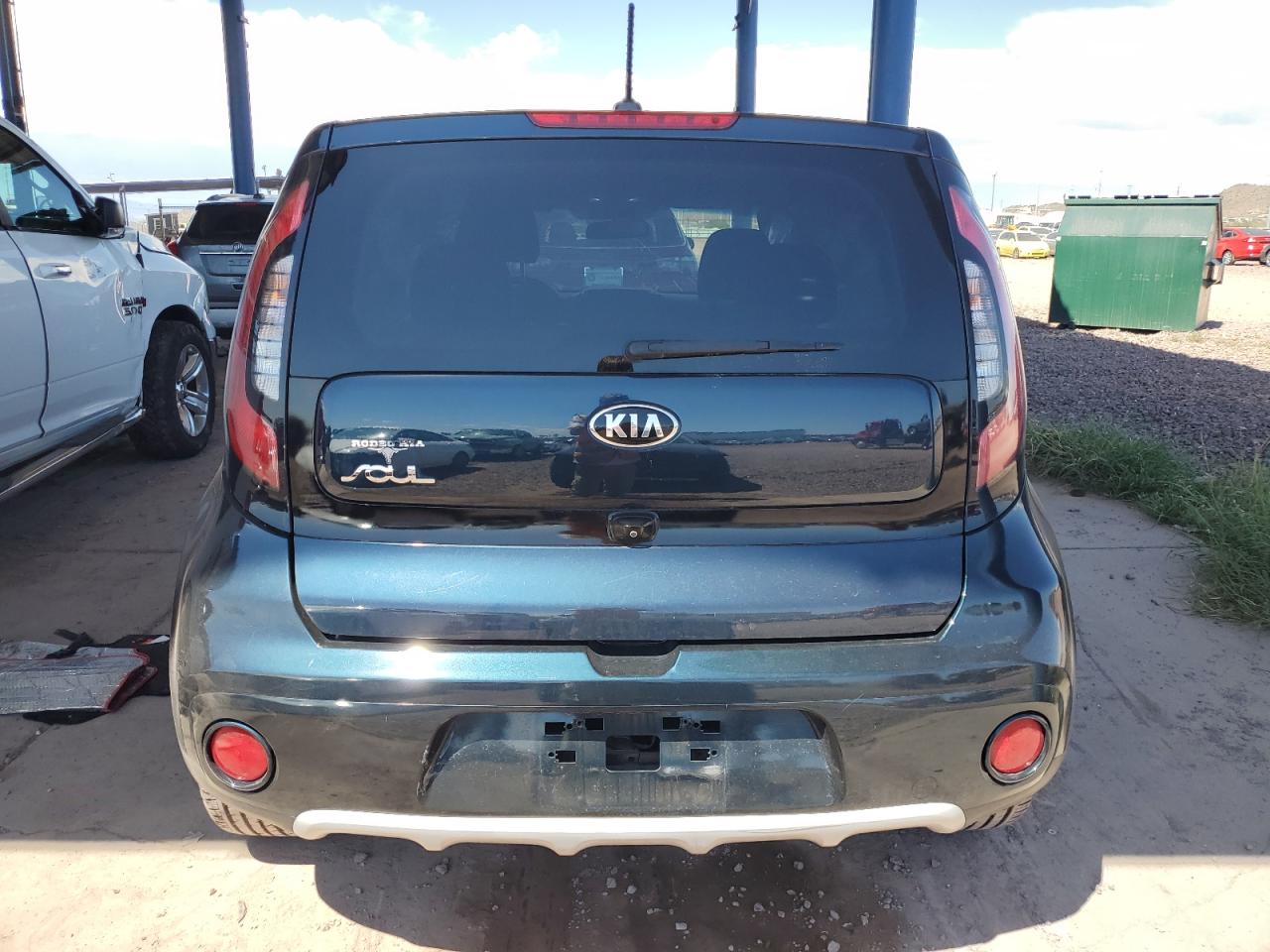 KNDJP3A52K7012981 2019 Kia Soul +