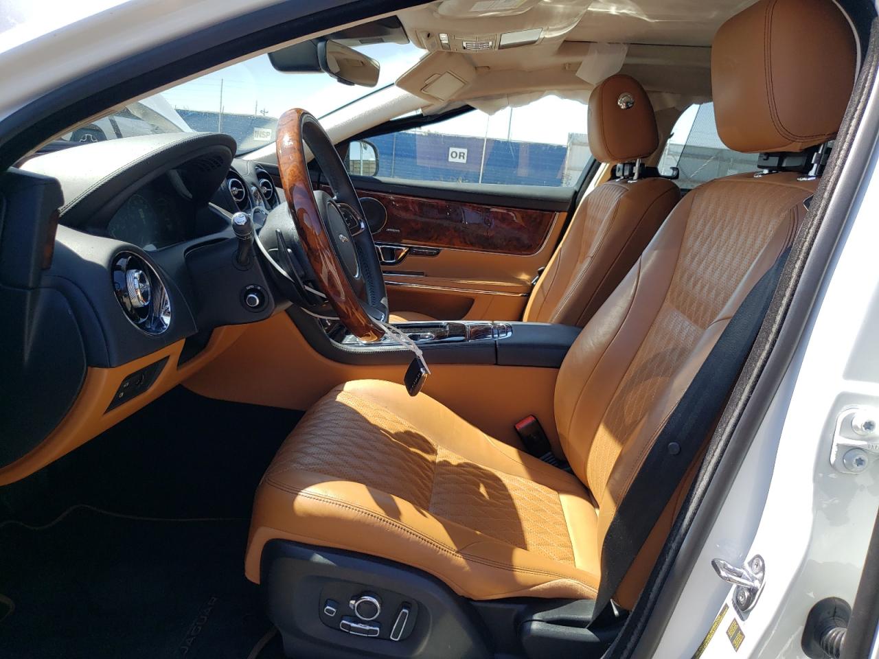 SAJWA2G72K8W21087 2019 Jaguar Xjl Portfolio