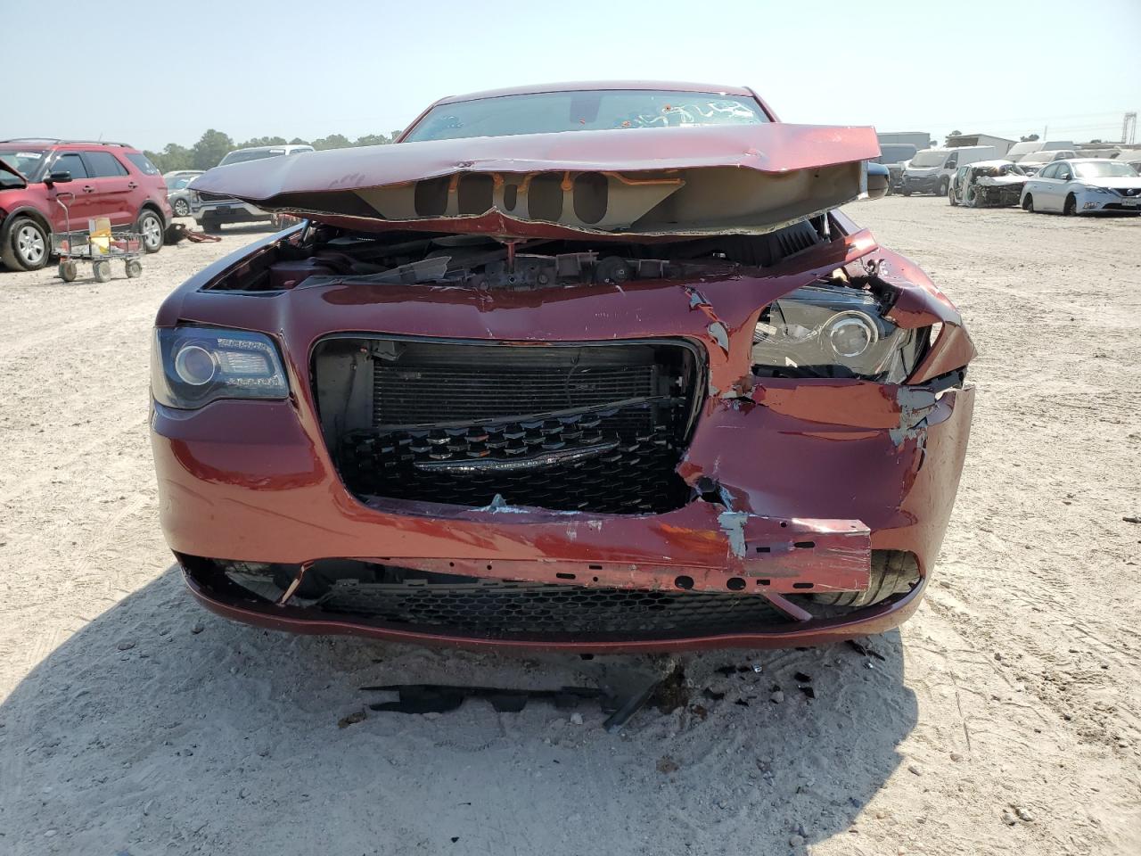 2019 Chrysler 300 - Image 5