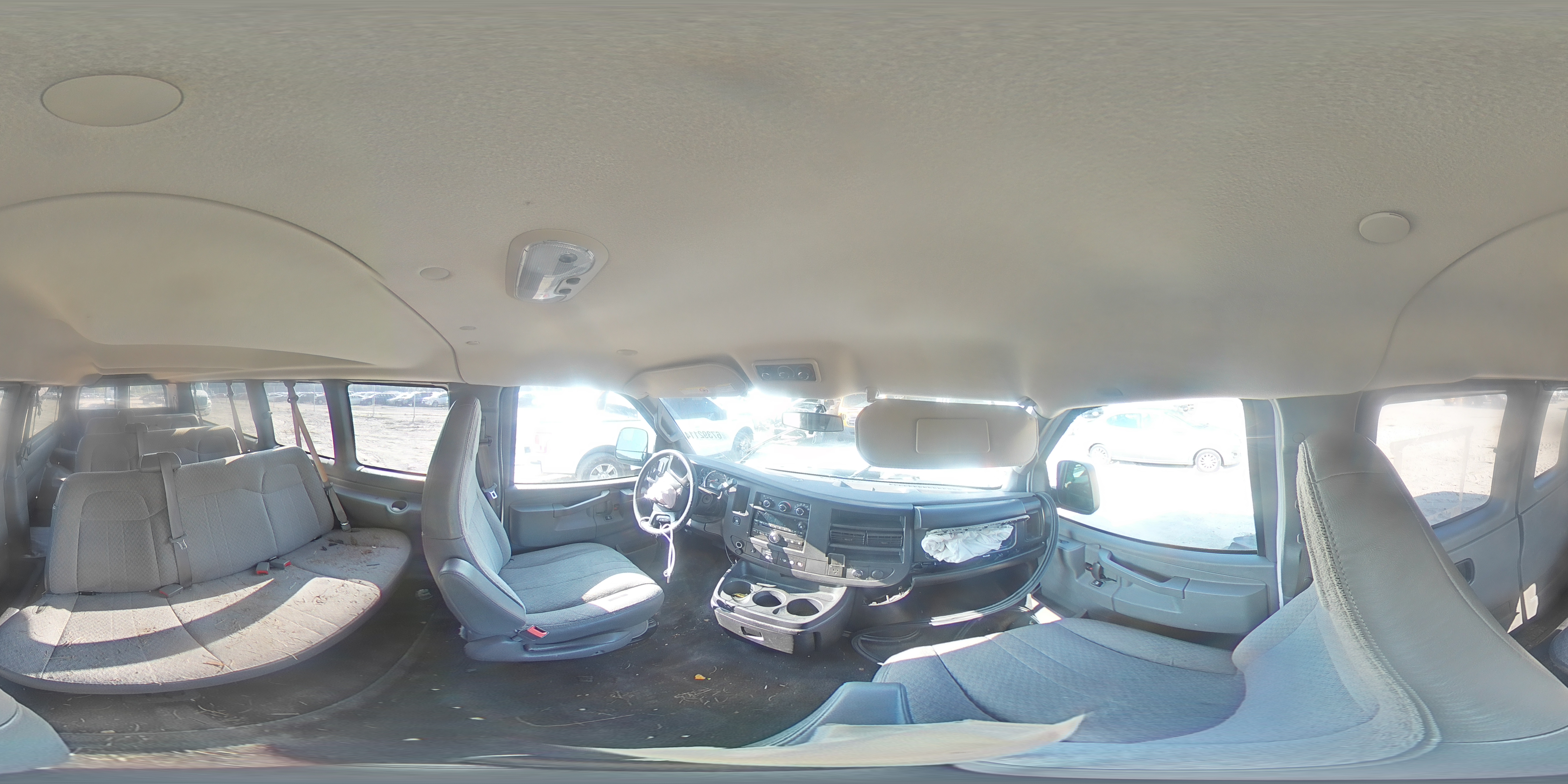 2016 Chevrolet Express - Image 14