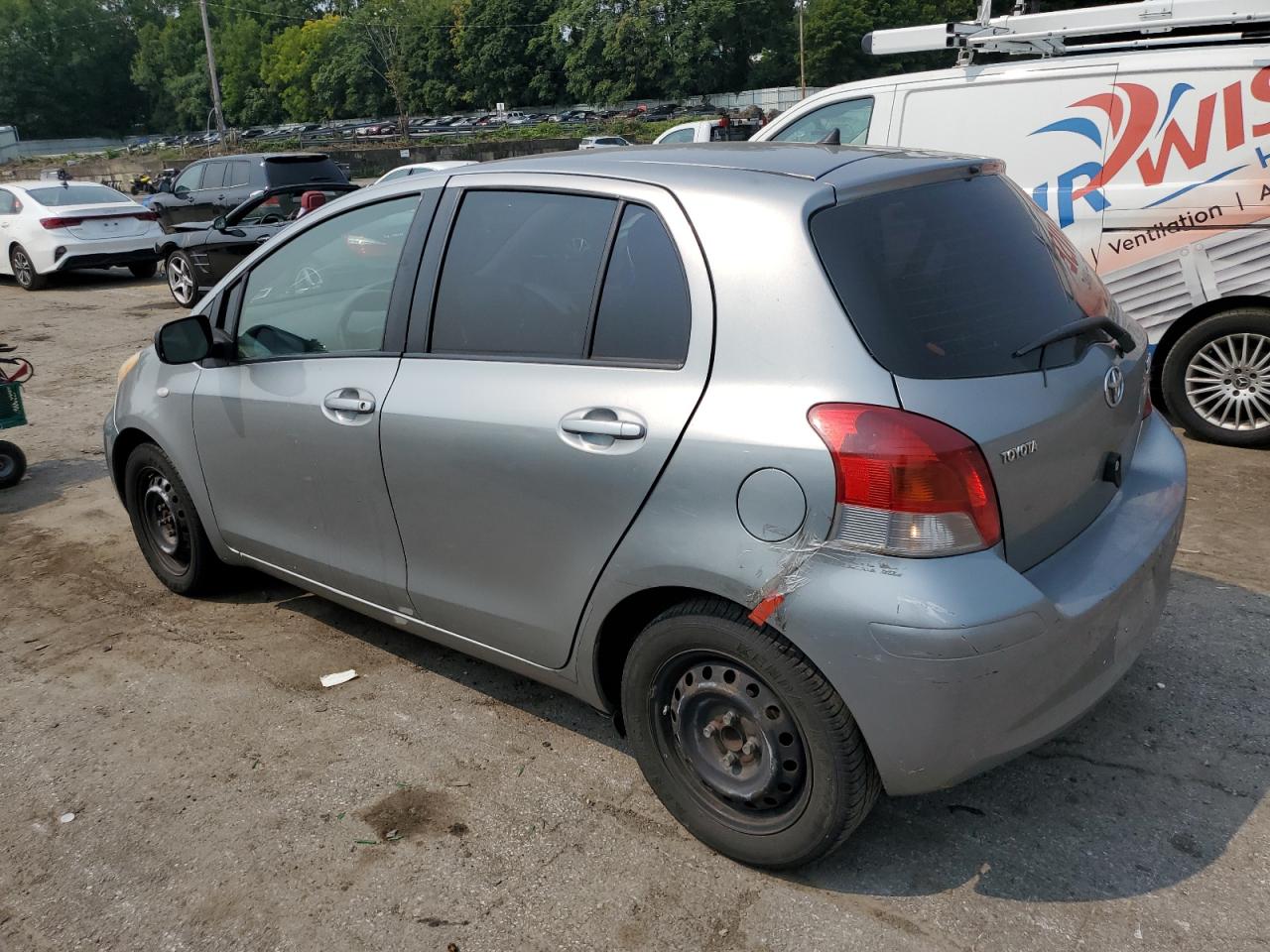 JTDKT4K32A5301887 2010 Toyota Yaris