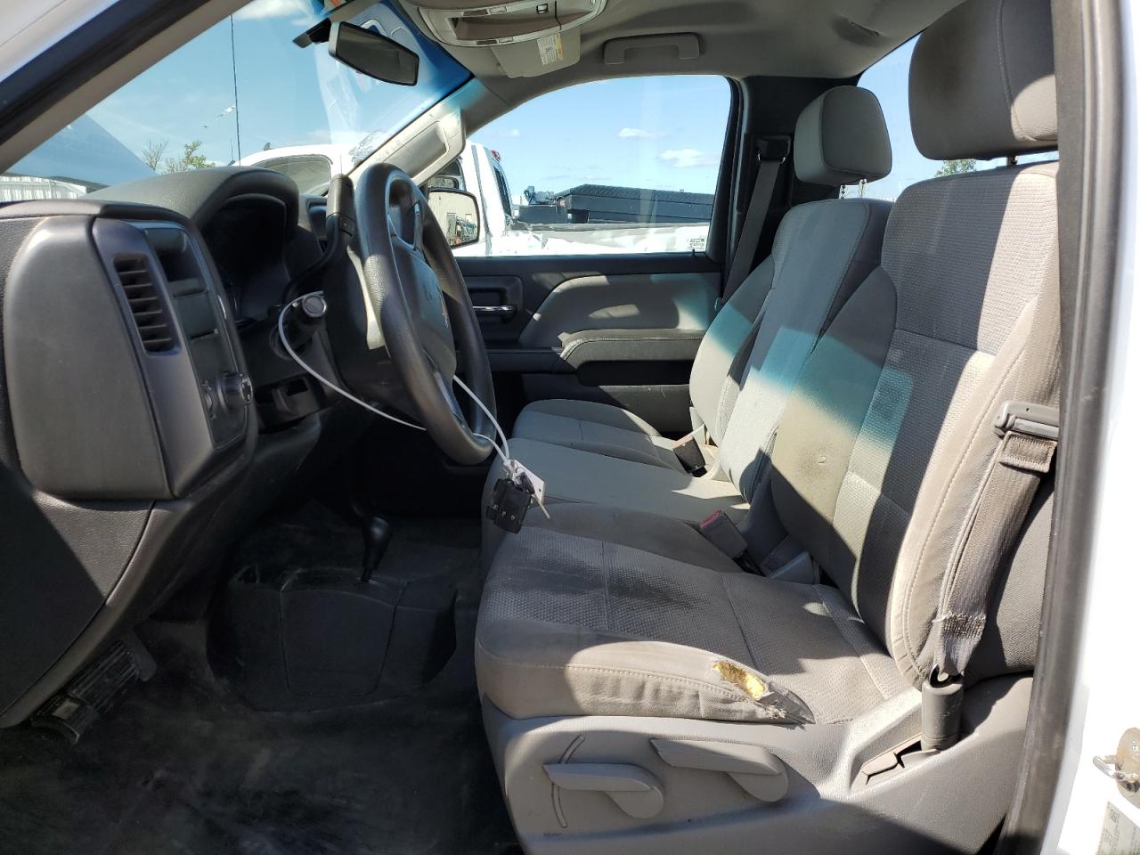 2015 Chevrolet Silverado - Image 7