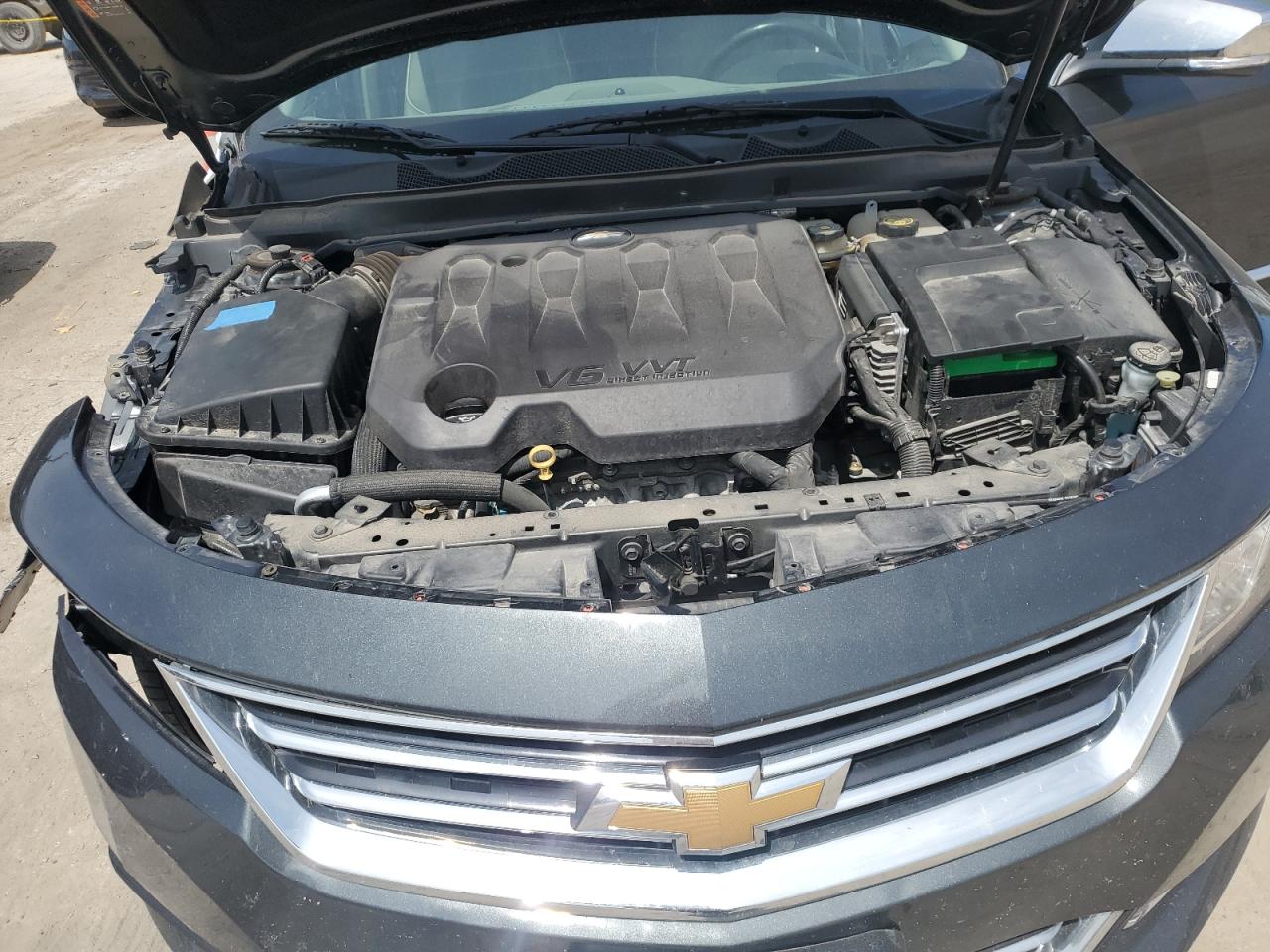 2G1125S35J9140869 2018 Chevrolet Impala Premier