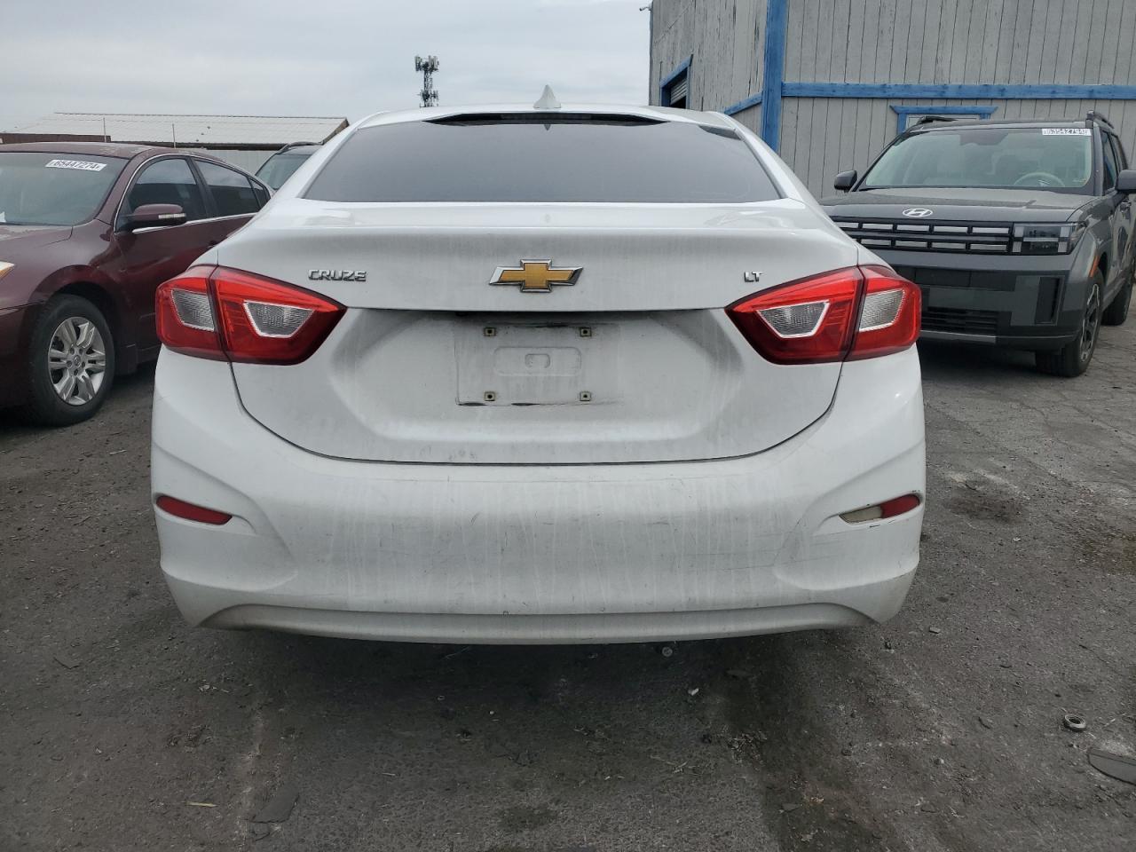 2018 Chevrolet Cruze Lt VIN: 1G1BE5SM6J7217576 Lot: 65788184