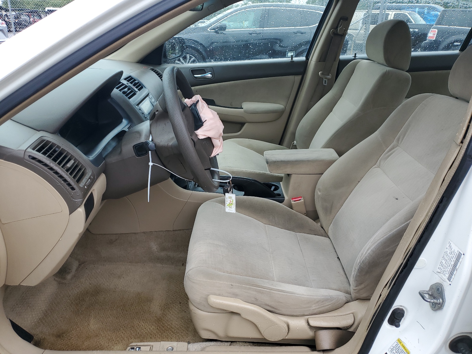 1HGCM56405A176669 2005 Honda Accord Lx