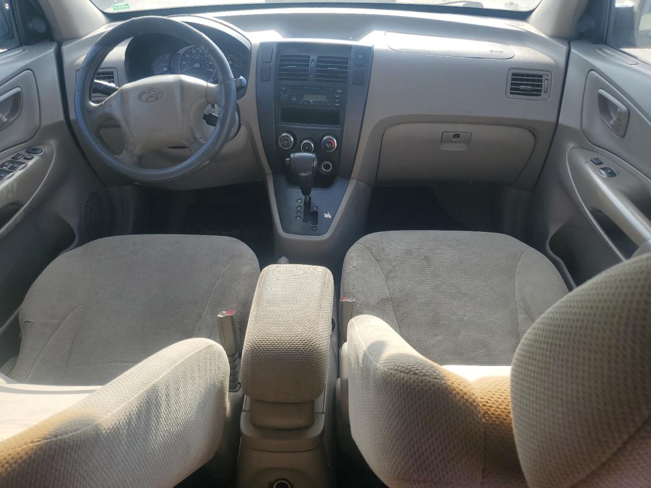 2005 Hyundai Tucson Gl VIN: KM8JM12B75U152804 Lot: 68084984