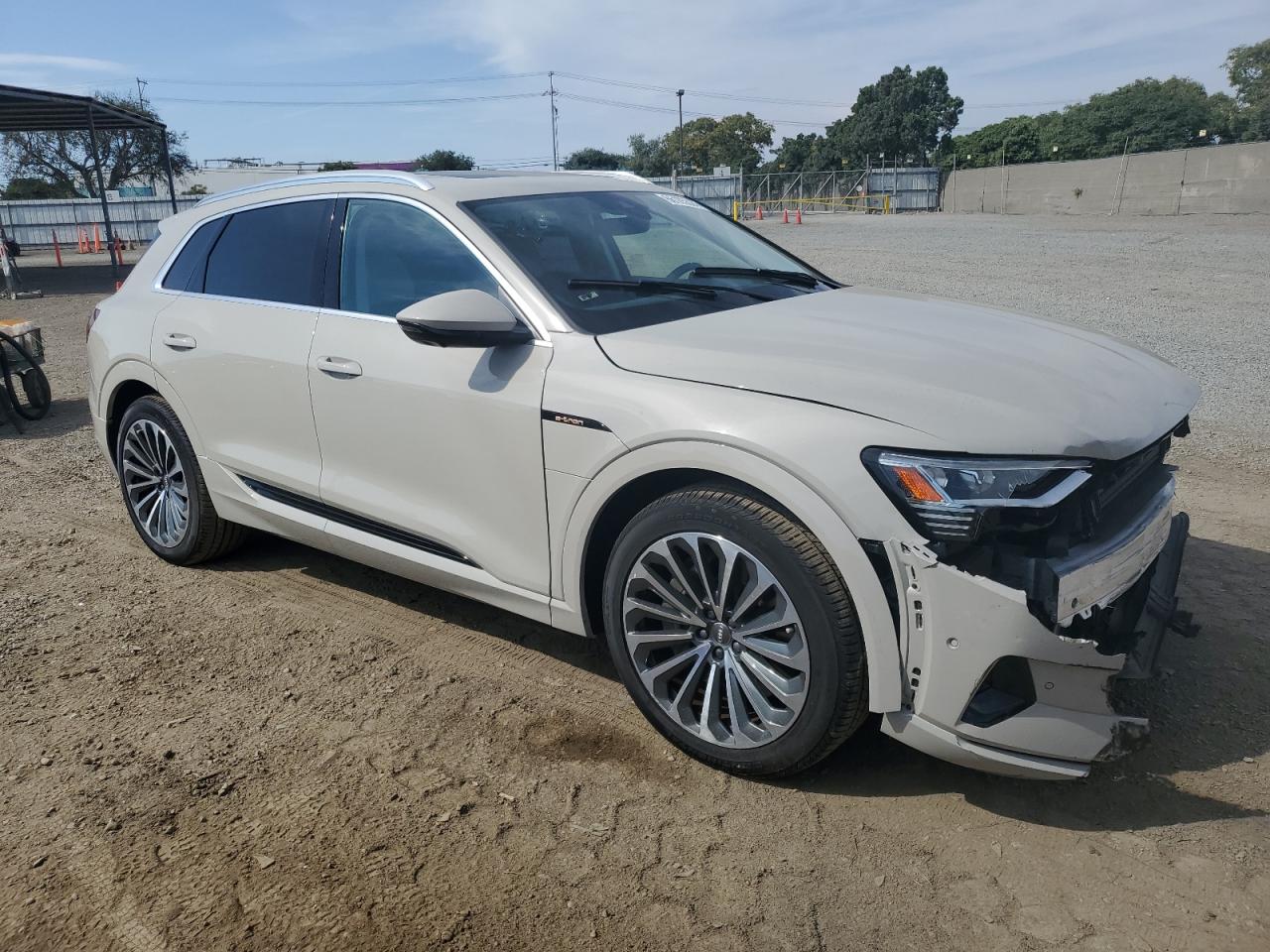 2019 Audi E-Tron Prestige VIN: WA1VAAGE0KB021586 Lot: 66185324