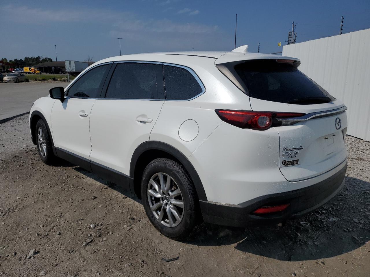 2016 Mazda CX-9 - Image 2