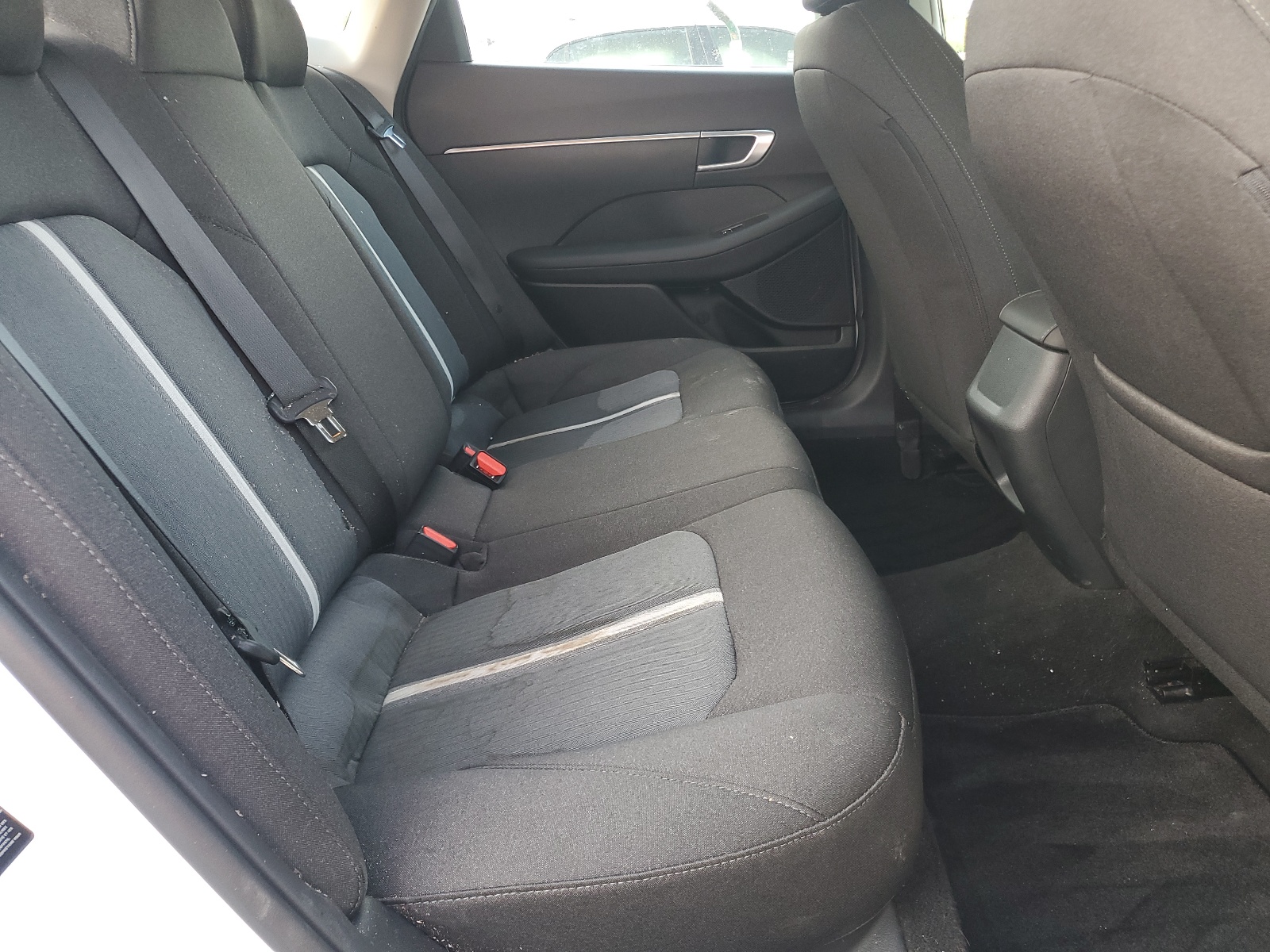 5NPEG4JAXNH147338 2022 Hyundai Sonata Se