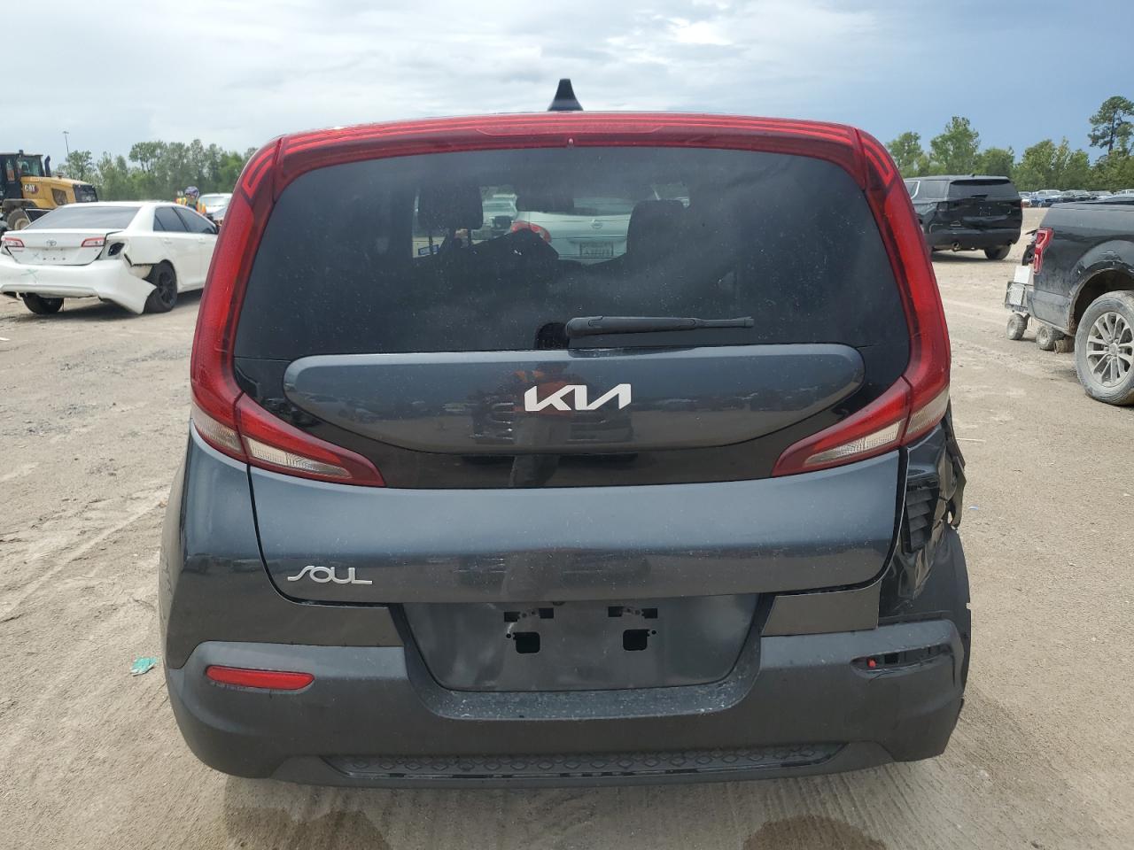 2022 Kia Soul Lx VIN: KNDJ23AU2N7807782 Lot: 68978964