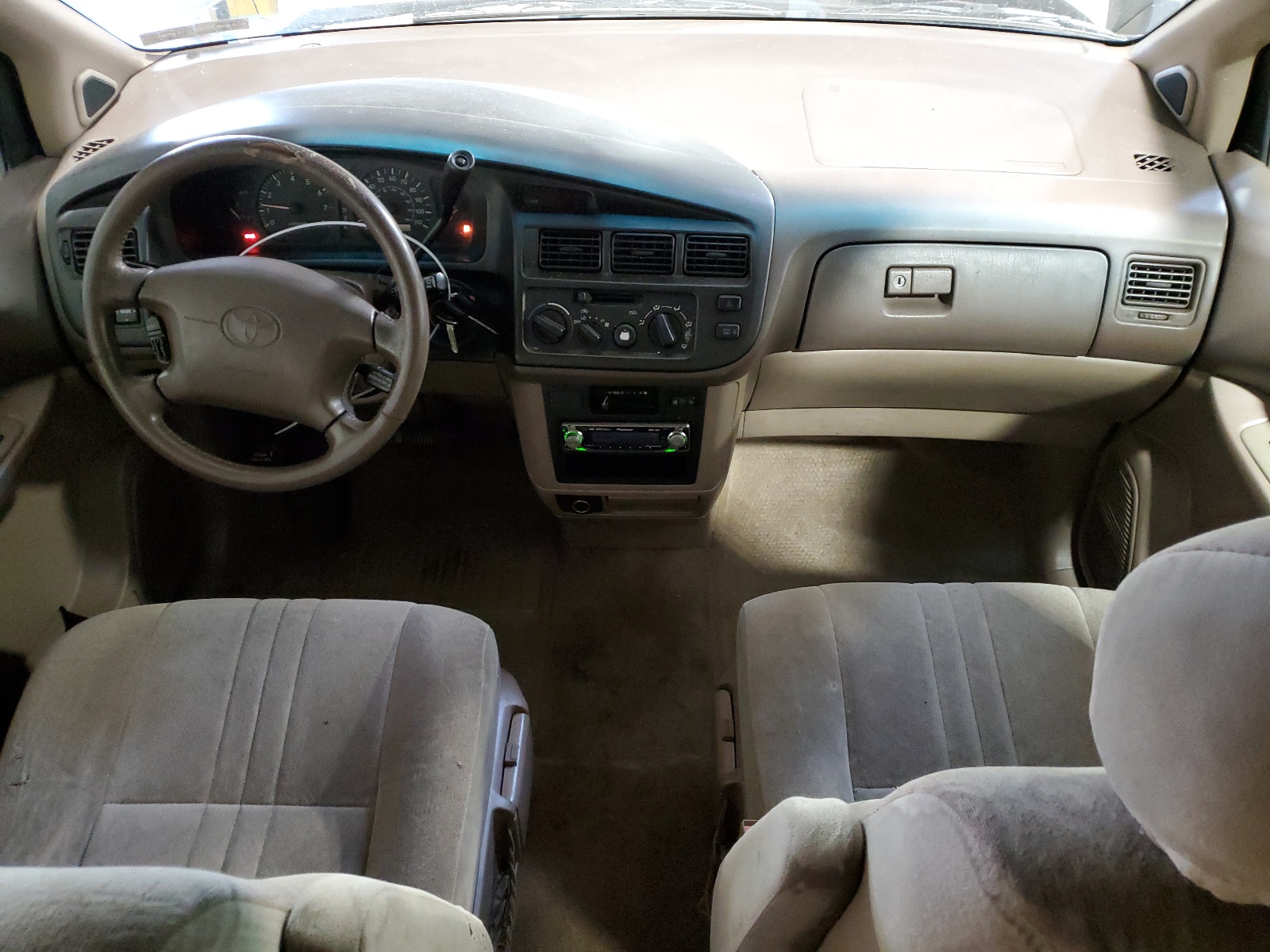 4T3ZF13C9XU110830 1999 Toyota Sienna Le