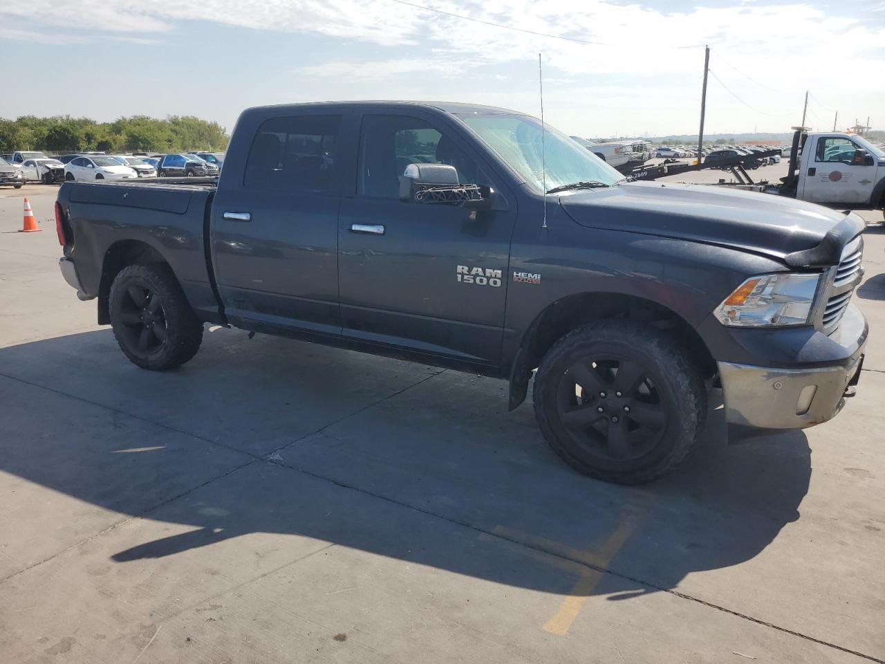 2017 Ram 1500 Slt VIN: 1C6RR7LT5HS627537 Lot: 68269294