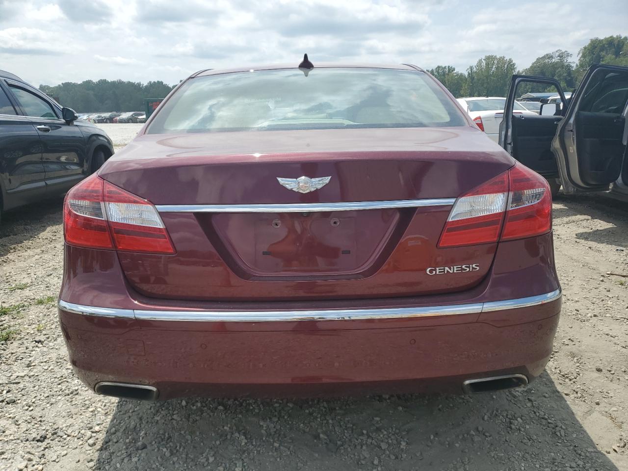 2013 Hyundai Genesis 3.8L VIN: KMHGC4DD7DU221907 Lot: 68368624