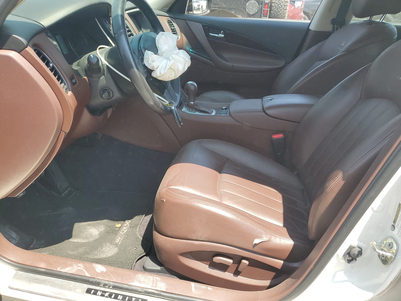 JN1BJ0HP7EM210783 2014 Infiniti Qx50