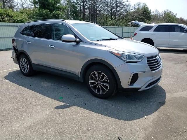 2017 Hyundai Santa Fe Se VIN: KM8SMDHF5HU236608 Lot: 66416064