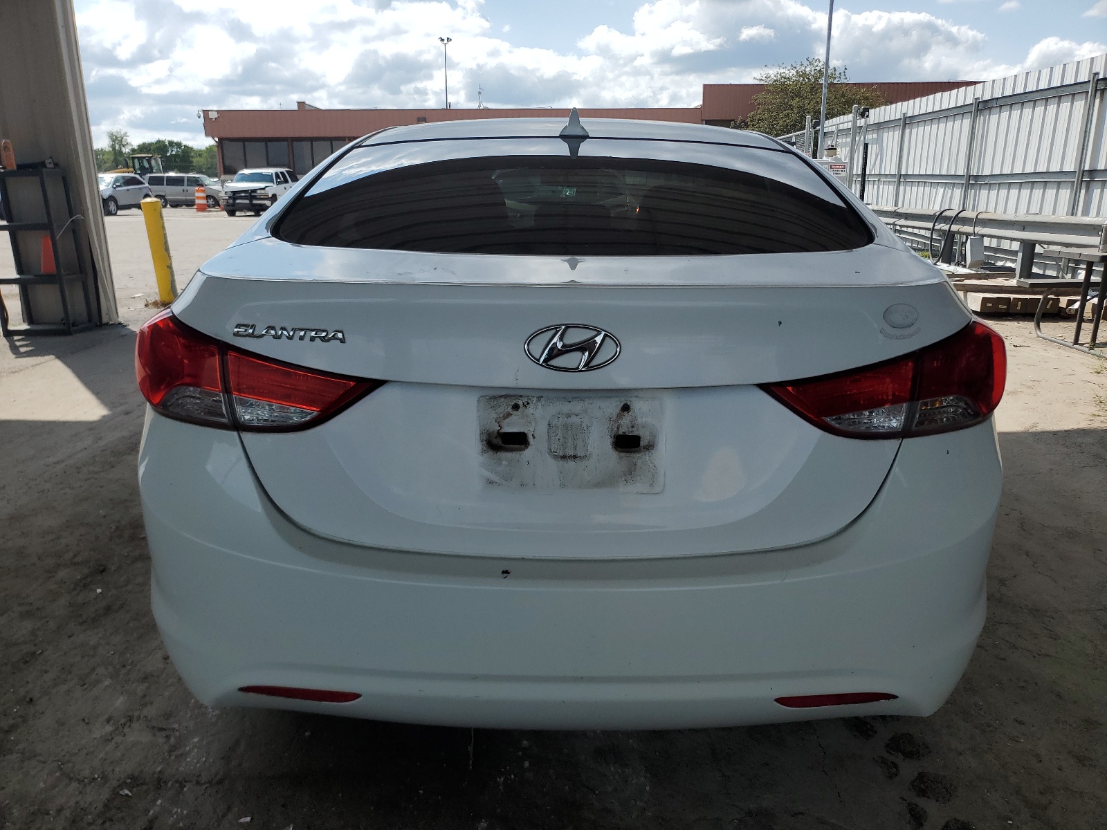 2013 Hyundai Elantra Gls vin: 5NPDH4AE7DH226556