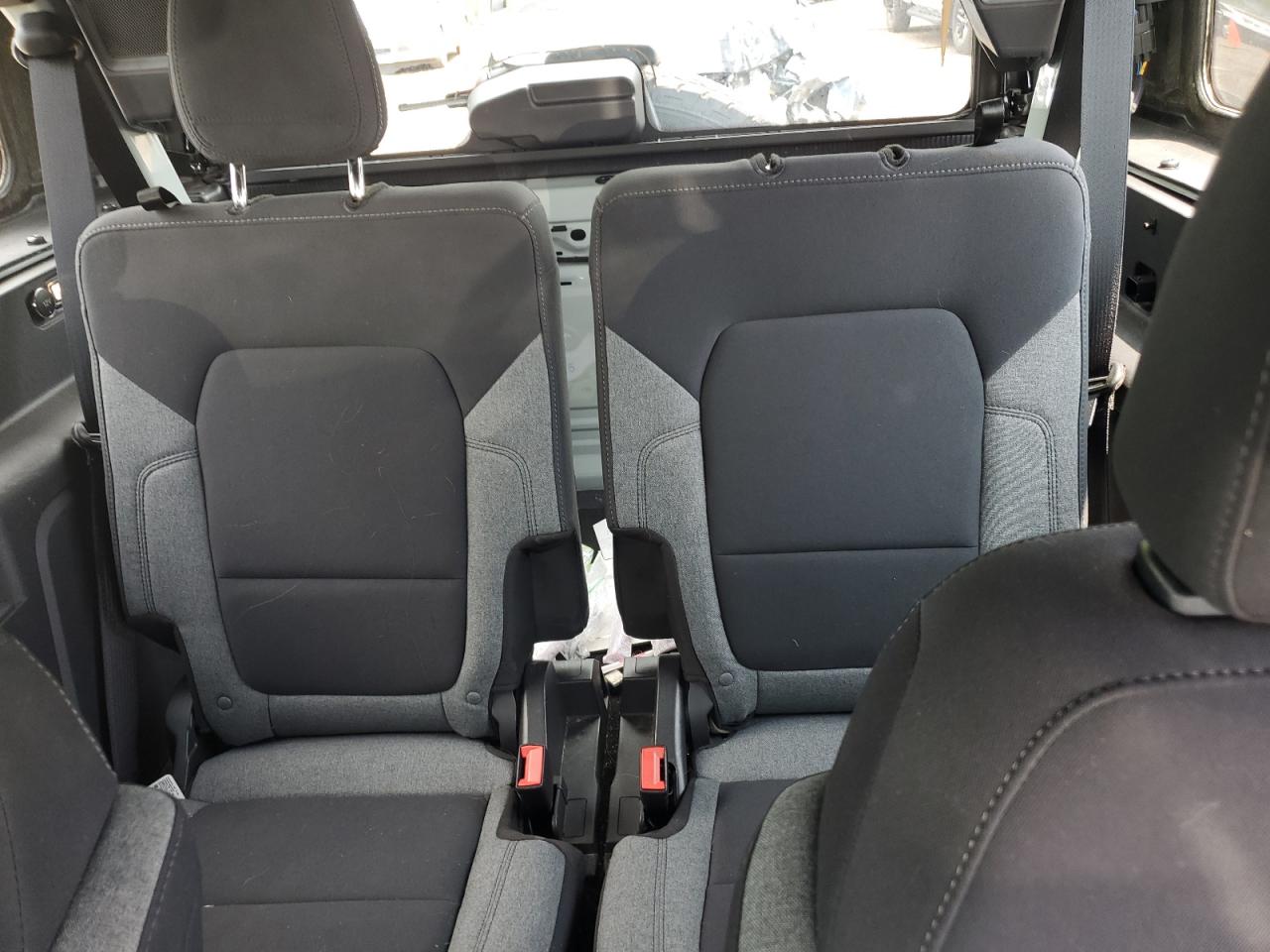 2023 Ford Bronco Base VIN: 1FMDE5AHXPLB25807 Lot: 62920194