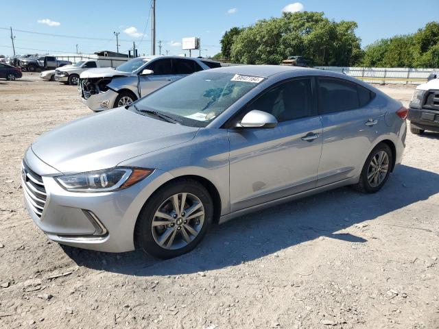  HYUNDAI ELANTRA 2017 Srebrny