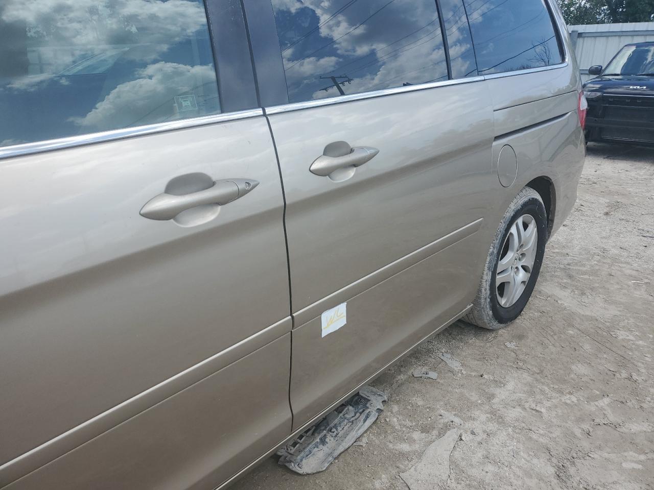 2007 Honda Odyssey Exl VIN: 5FNRL38677B120799 Lot: 66438854