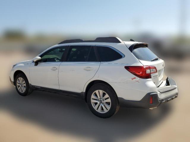  SUBARU OUTBACK 2018 Белый