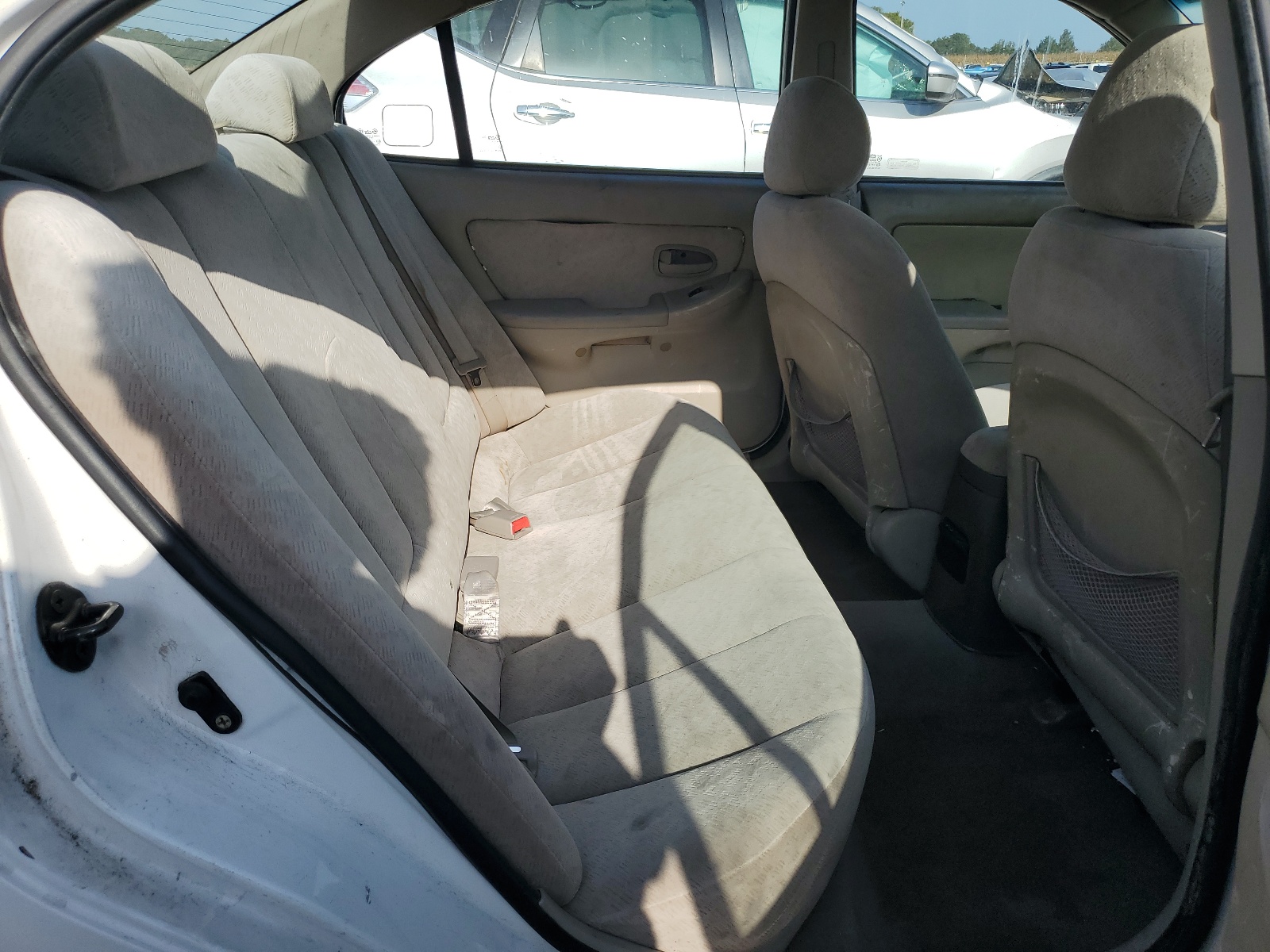 KMHDN46D84U769747 2004 Hyundai Elantra Gls