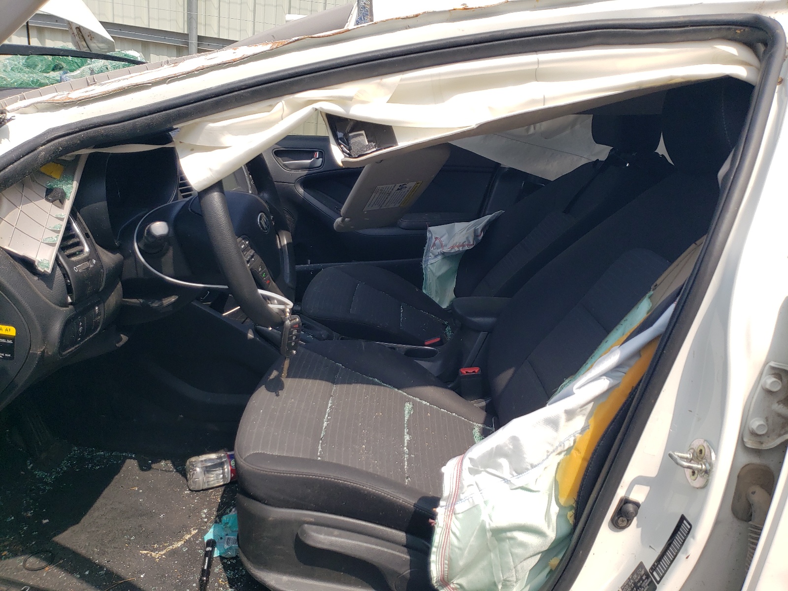 3KPFL4A76JE210759 2018 Kia Forte Lx