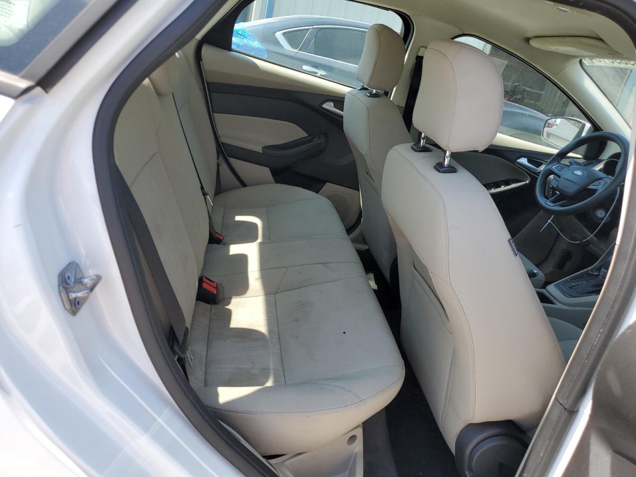 2017 Ford Focus Se VIN: 1FADP3FE1HL306674 Lot: 69396134