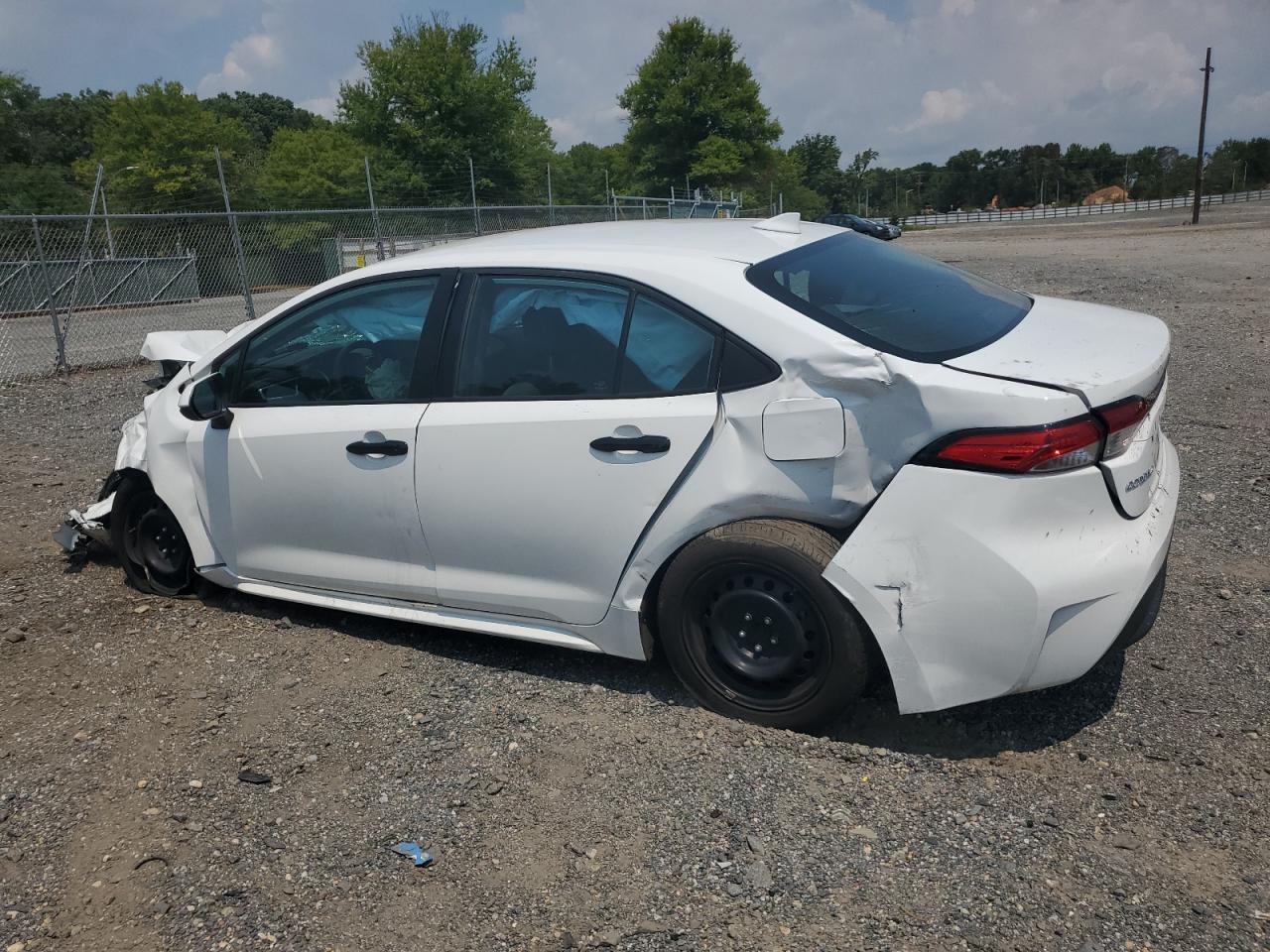 5YFEPMAE9NP275432 2022 TOYOTA COROLLA - Image 2