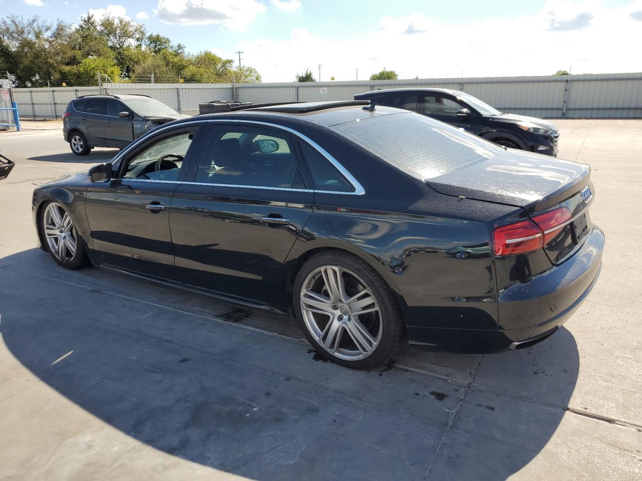 WAU43AFD9GN012697 2016 AUDI A8 - Image 2