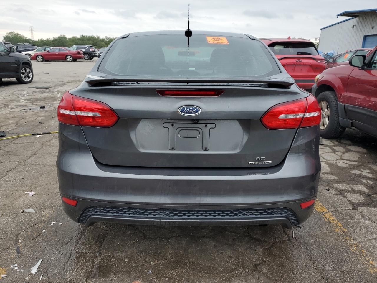 1FADP3F24GL387724 2016 Ford Focus Se