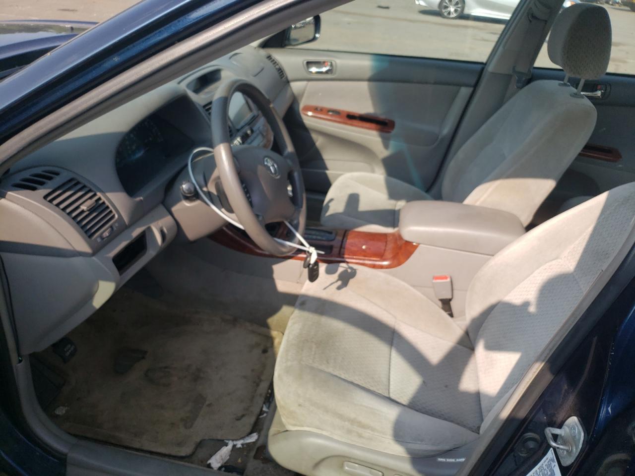 2003 Toyota Camry Le VIN: 4T1BE30K23U245422 Lot: 67103394