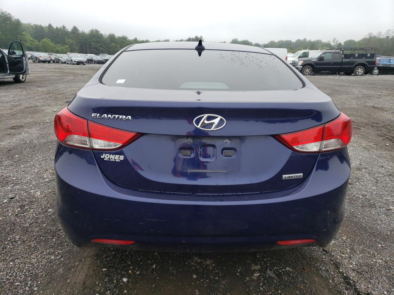 5NPDH4AE6DH280933 2013 Hyundai Elantra Gls